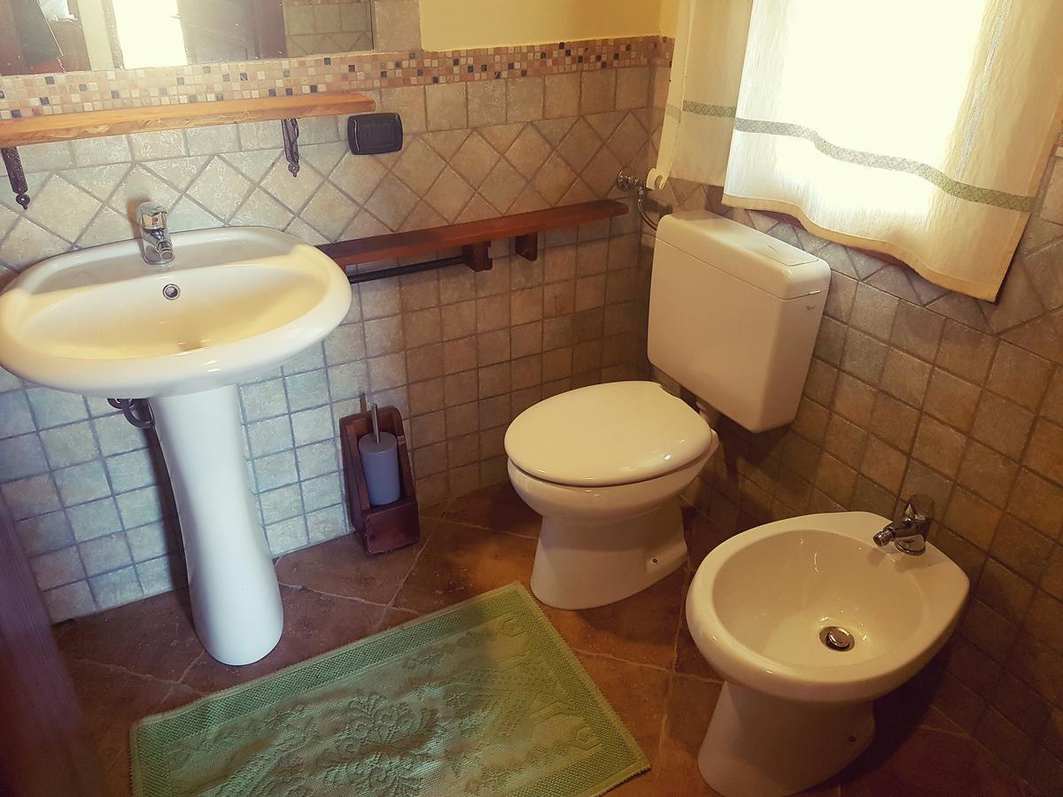 Agriturismo Gennemara B&B Perdaxius Ngoại thất bức ảnh