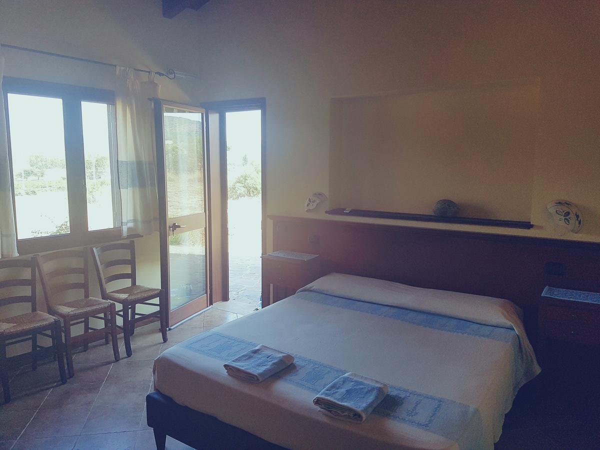Agriturismo Gennemara B&B Perdaxius Ngoại thất bức ảnh