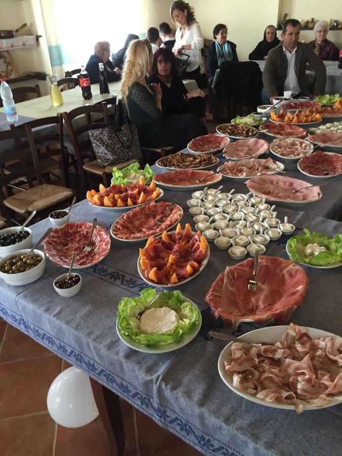 Agriturismo Gennemara B&B Perdaxius Ngoại thất bức ảnh